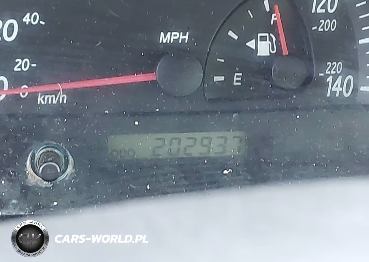 2003 Toyota Camry Le VIN:4T1BE32K03U240409 - 7