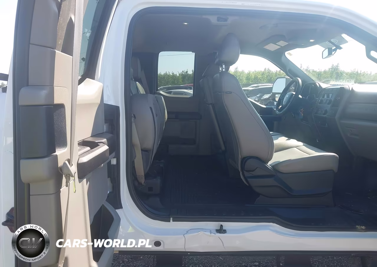 2018 Ford F-250 Xl VIN:1FT7X2BT8JEC81630 - 8