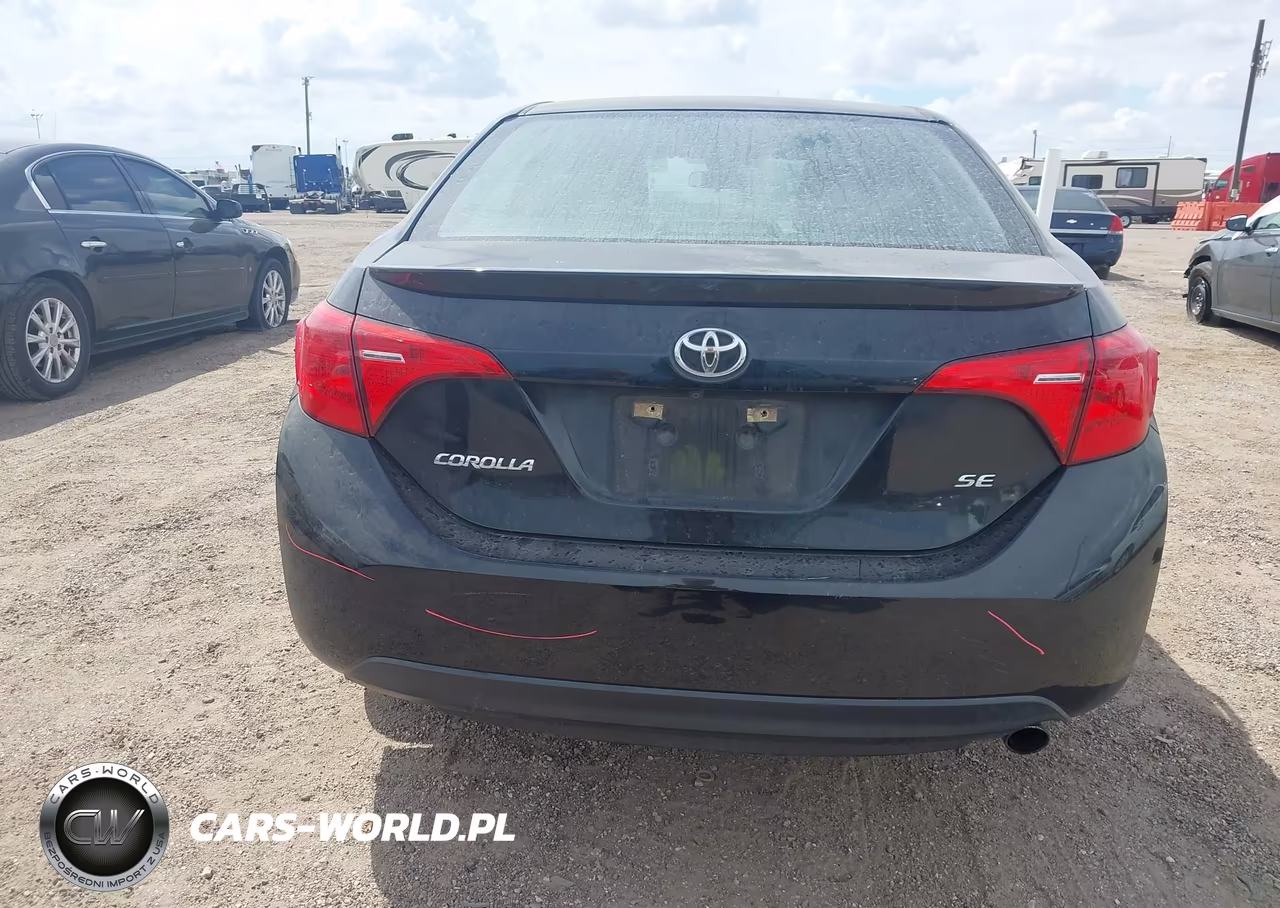 2017 Toyota Corolla Se VIN:5YFBURHE4HP575933 - 17