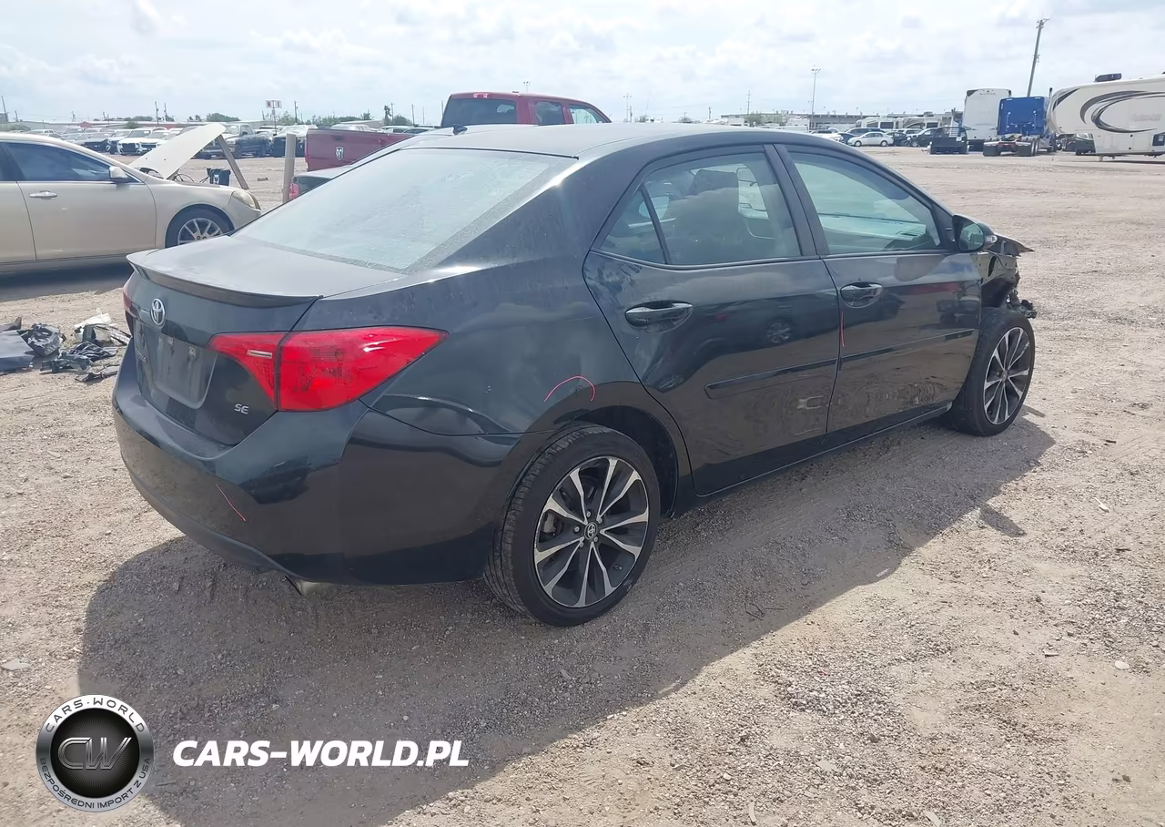 2017 Toyota Corolla Se VIN:5YFBURHE4HP575933 - 4