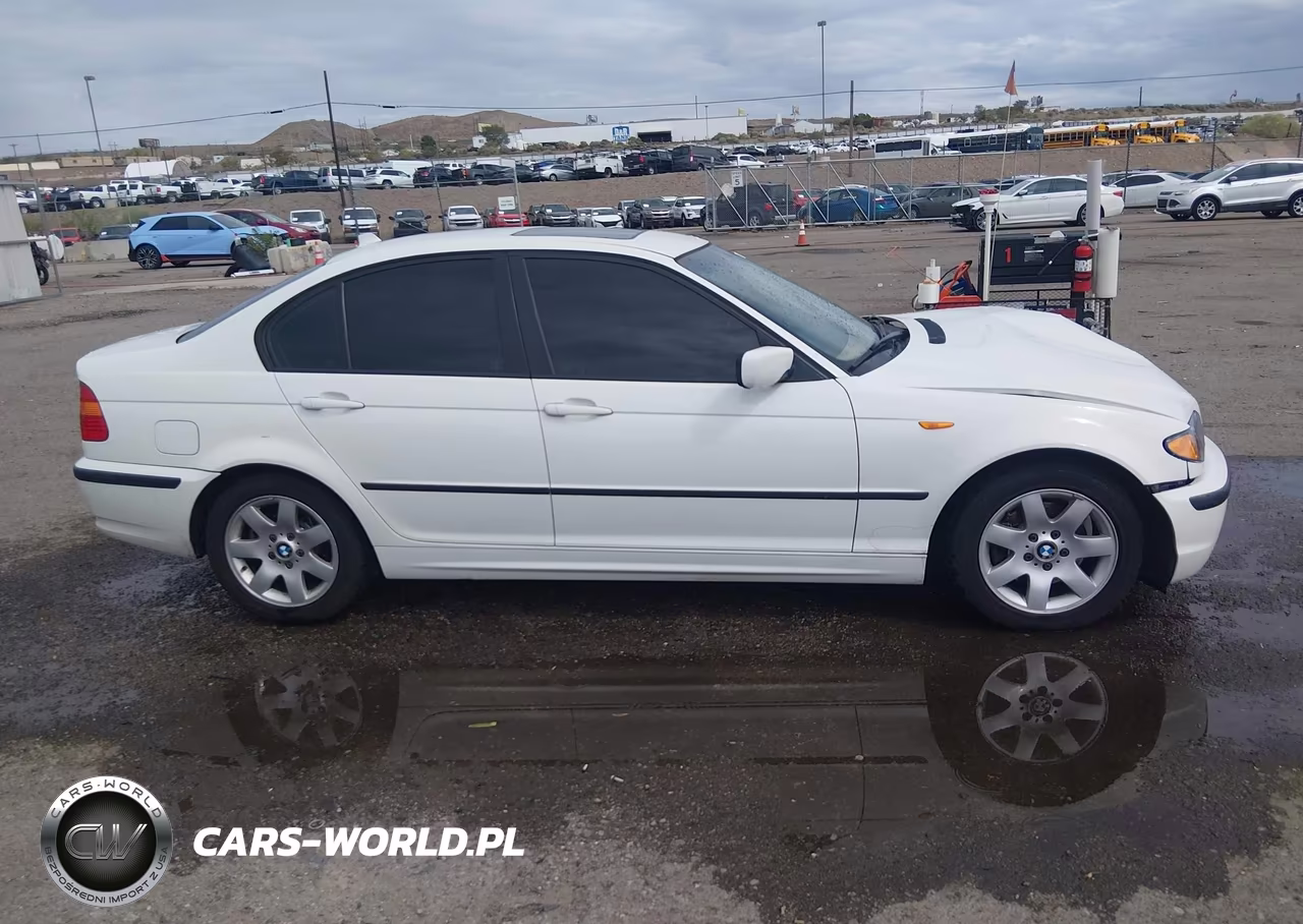 2005 BMW 325I VIN:WBAEV33405KX10158 - 12