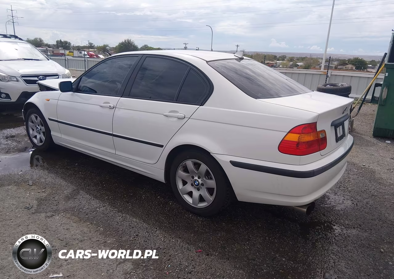 2005 BMW 325I VIN:WBAEV33405KX10158 - 3