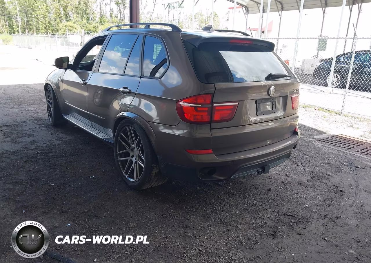 2012 BMW X5 xDrive35D VIN:5UXZW0C59CL671651 - 3