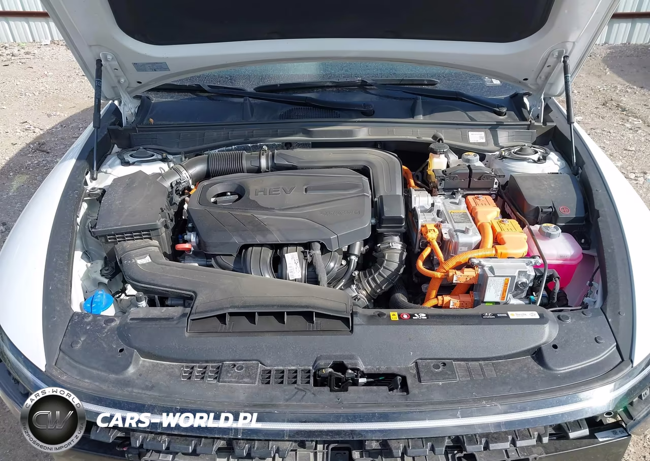 2026 Hyundai Sonata Hybrid Blue VIN:KMHL24JJ6TA147973 - 10