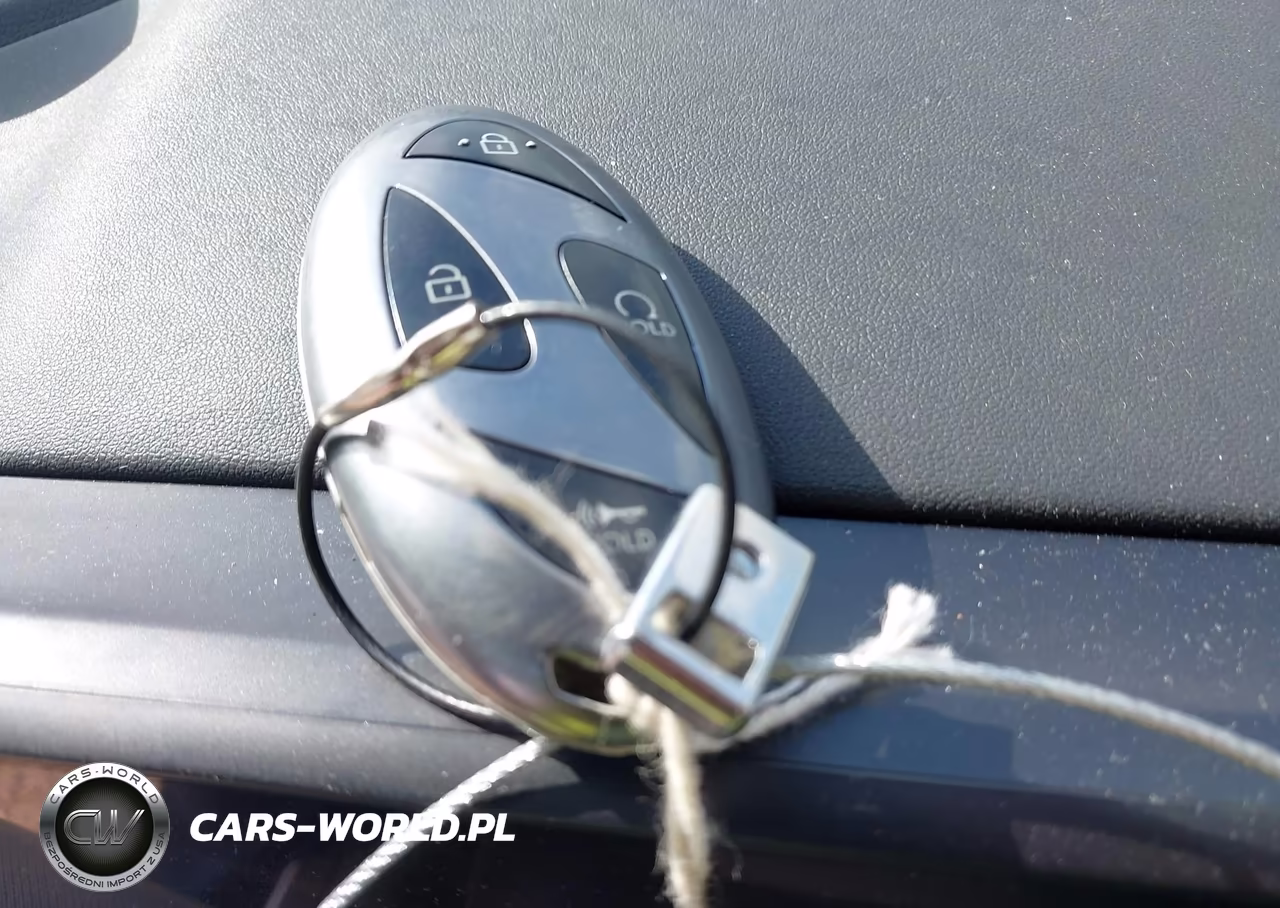 2026 Hyundai Sonata Hybrid Blue VIN:KMHL24JJ6TA147973 - 11