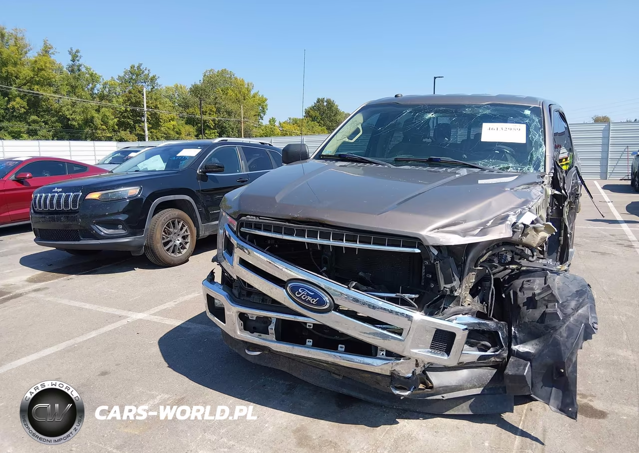 2018 Ford F-150 Xlt VIN:1FTEW1E5XJKD64124 - 12