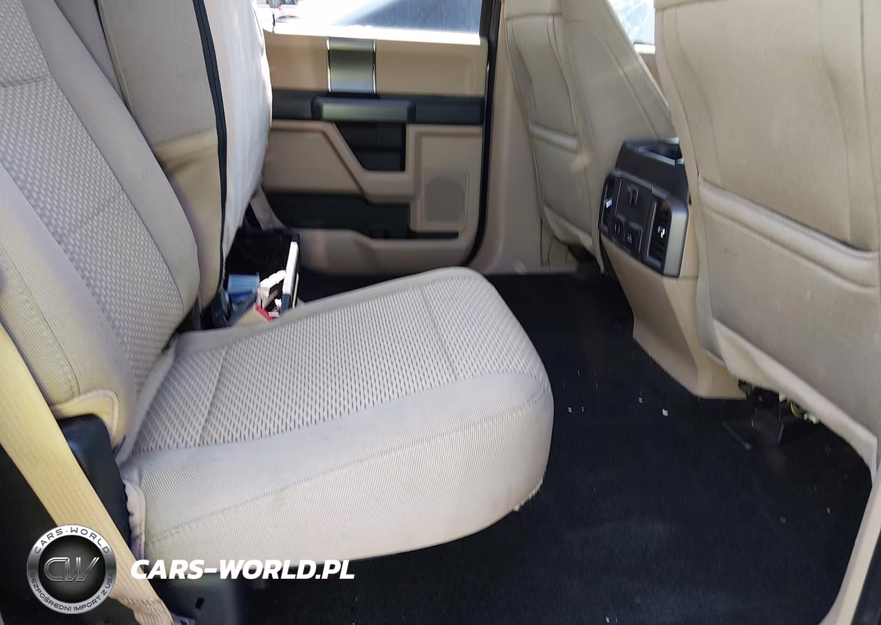 2018 Ford F-150 Xlt VIN:1FTEW1E5XJKD64124 - 8