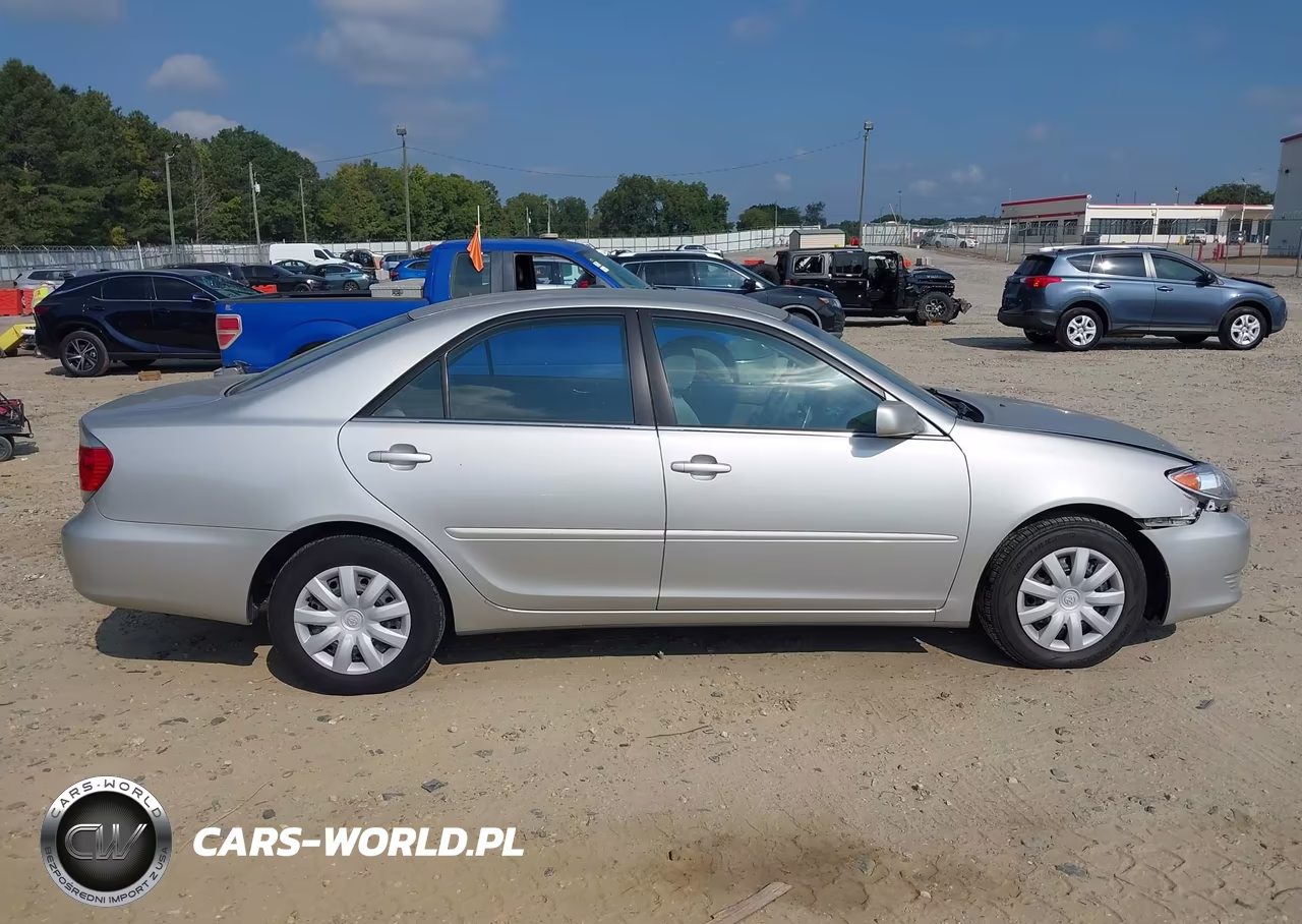 2006 Toyota Camry Le VIN:4T1BE32K76U116738 - 13