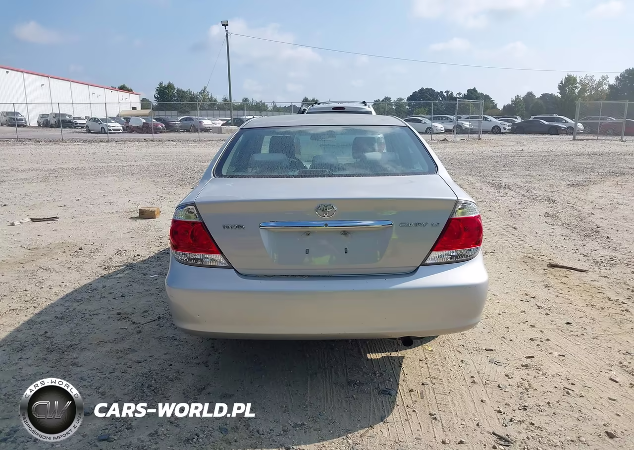 2006 Toyota Camry Le VIN:4T1BE32K76U116738 - 16