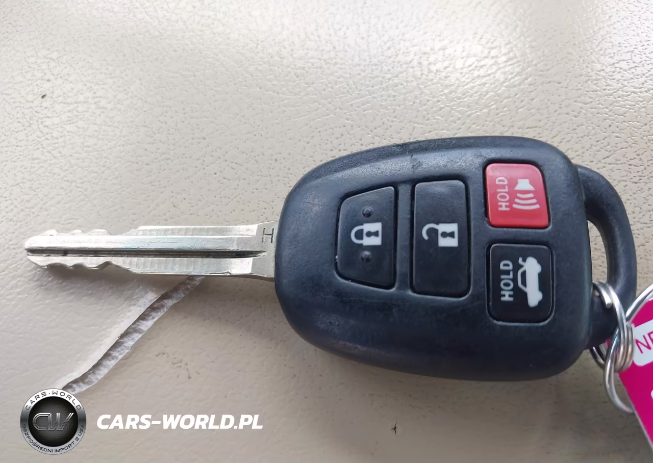 2015 Toyota Camry Le VIN:4T1BF1FK7FU480363 - 11