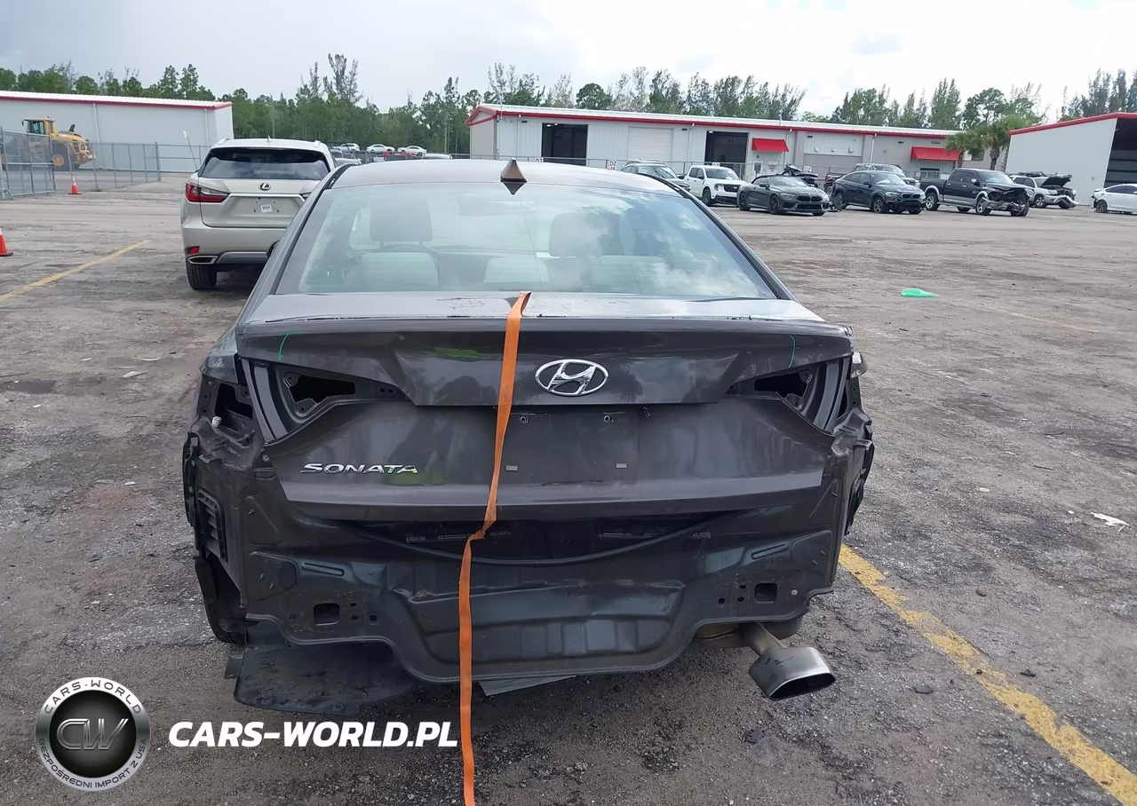 2017 Hyundai Sonata VIN:5NPE24AF3HH446801 - 6