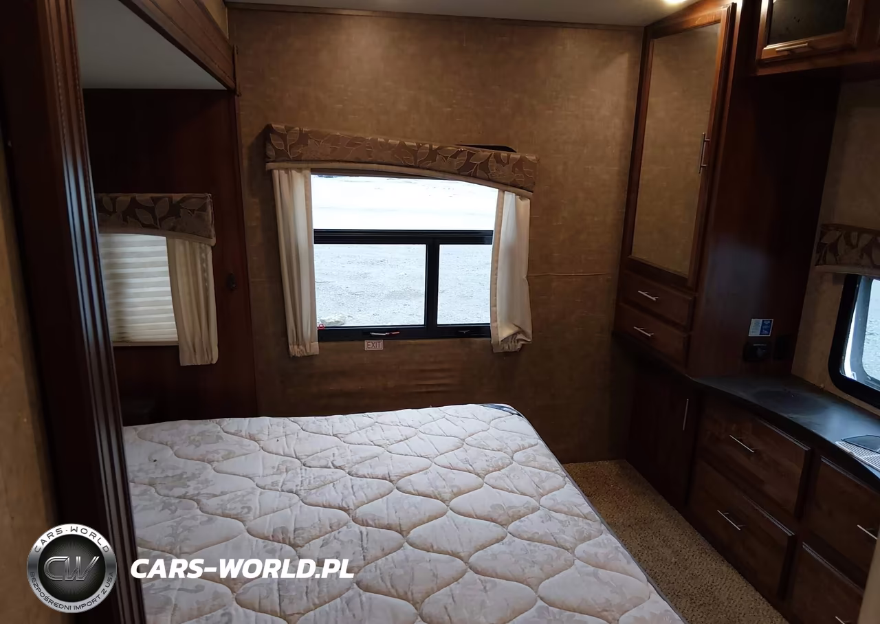 2017 Jayco Other VIN:1UJCJ0BU9H1WH0142 - 8