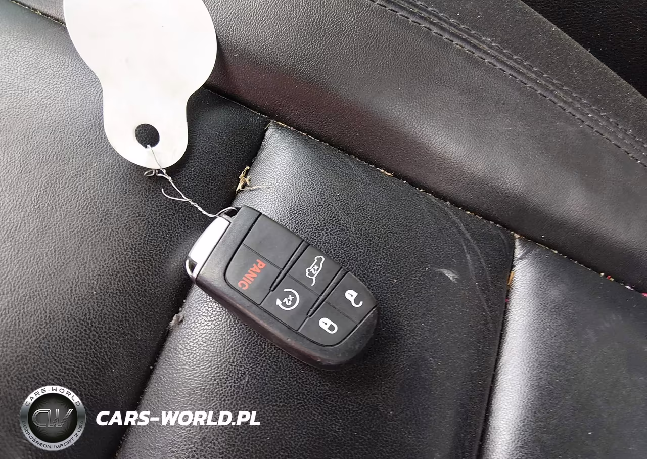 2019 Jeep Grand Cherokee Limited 4X4 VIN:1C4RJFBG8KC590905 - 11