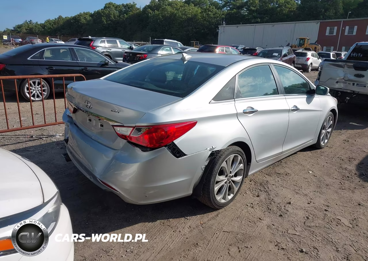 2013 Hyundai Sonata Se 2.0T VIN:5NPEC4AB5DH782664 - 4