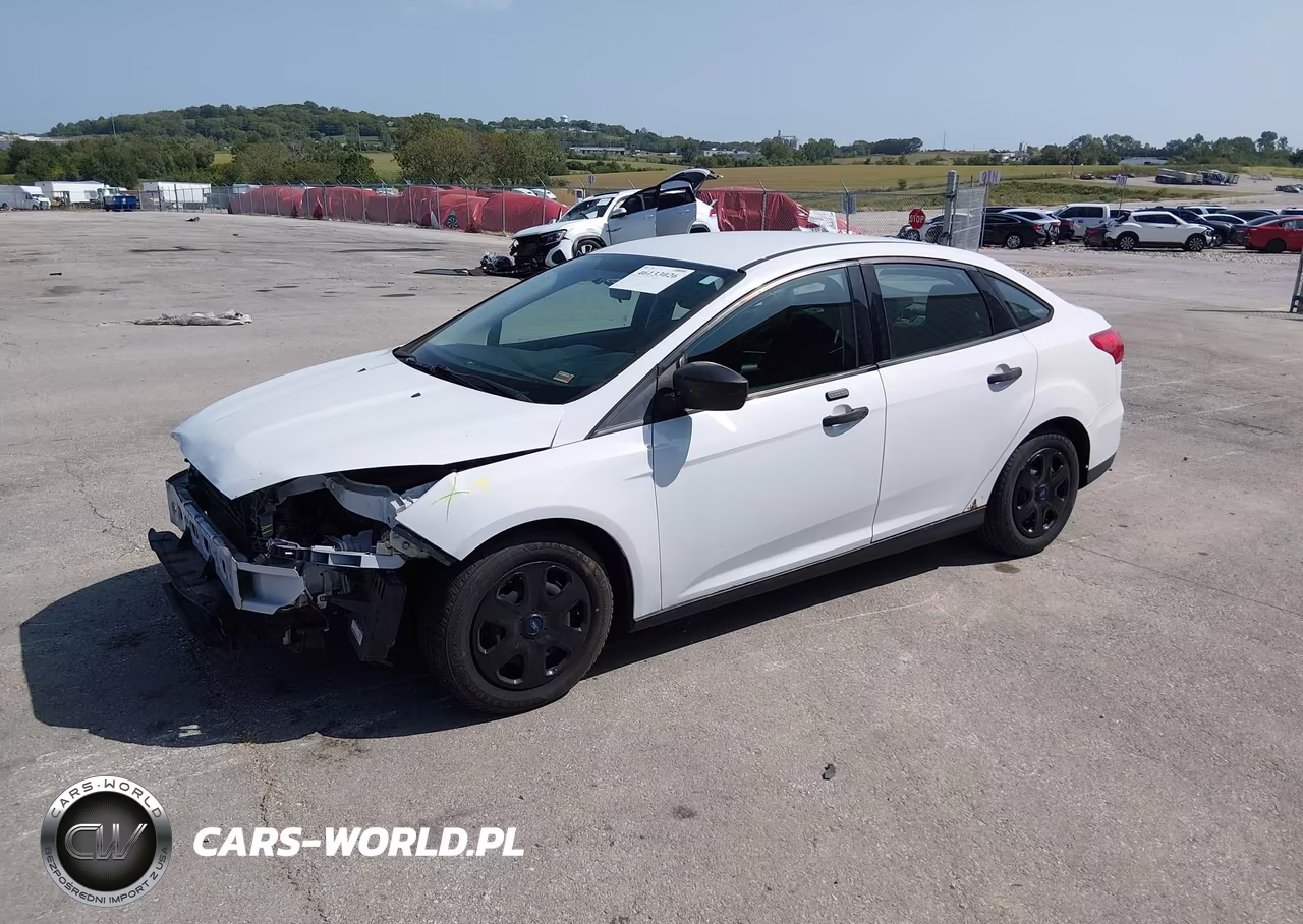2016 Ford Focus S VIN:1FADP3E29GL220079 - 2