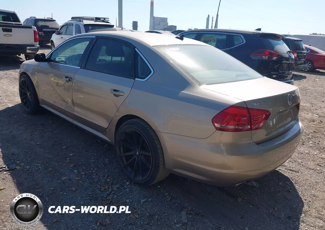 2015 Volkswagen Passat 2.0L Tdi Se VIN:1VWBV7A34FC070357 - 3