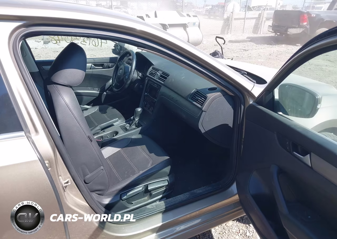 2015 Volkswagen Passat 2.0L Tdi Se VIN:1VWBV7A34FC070357 - 5