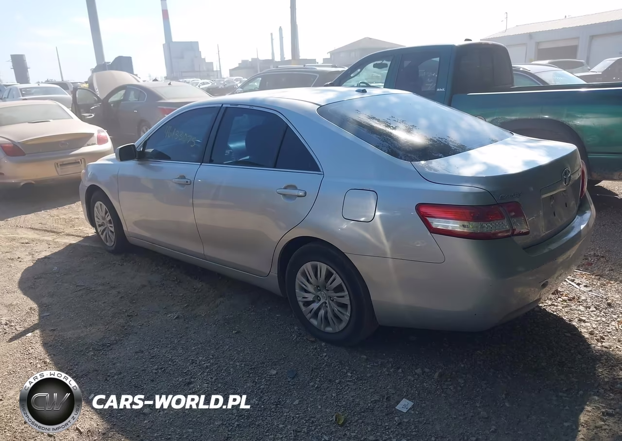 2010 Toyota Camry Le VIN:4T1BF3EKXAU027246 - 3