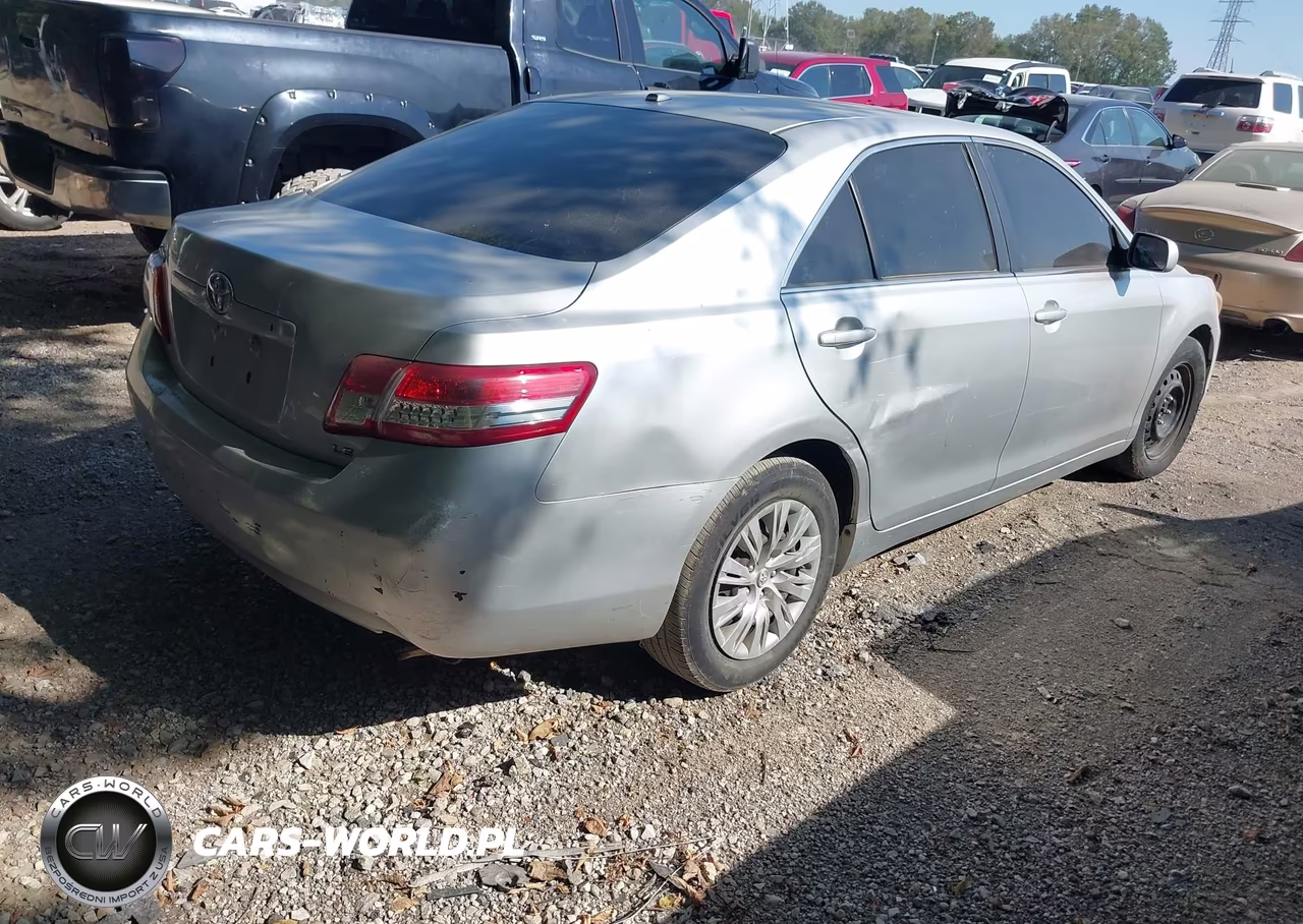 2010 Toyota Camry Le VIN:4T1BF3EKXAU027246 - 4