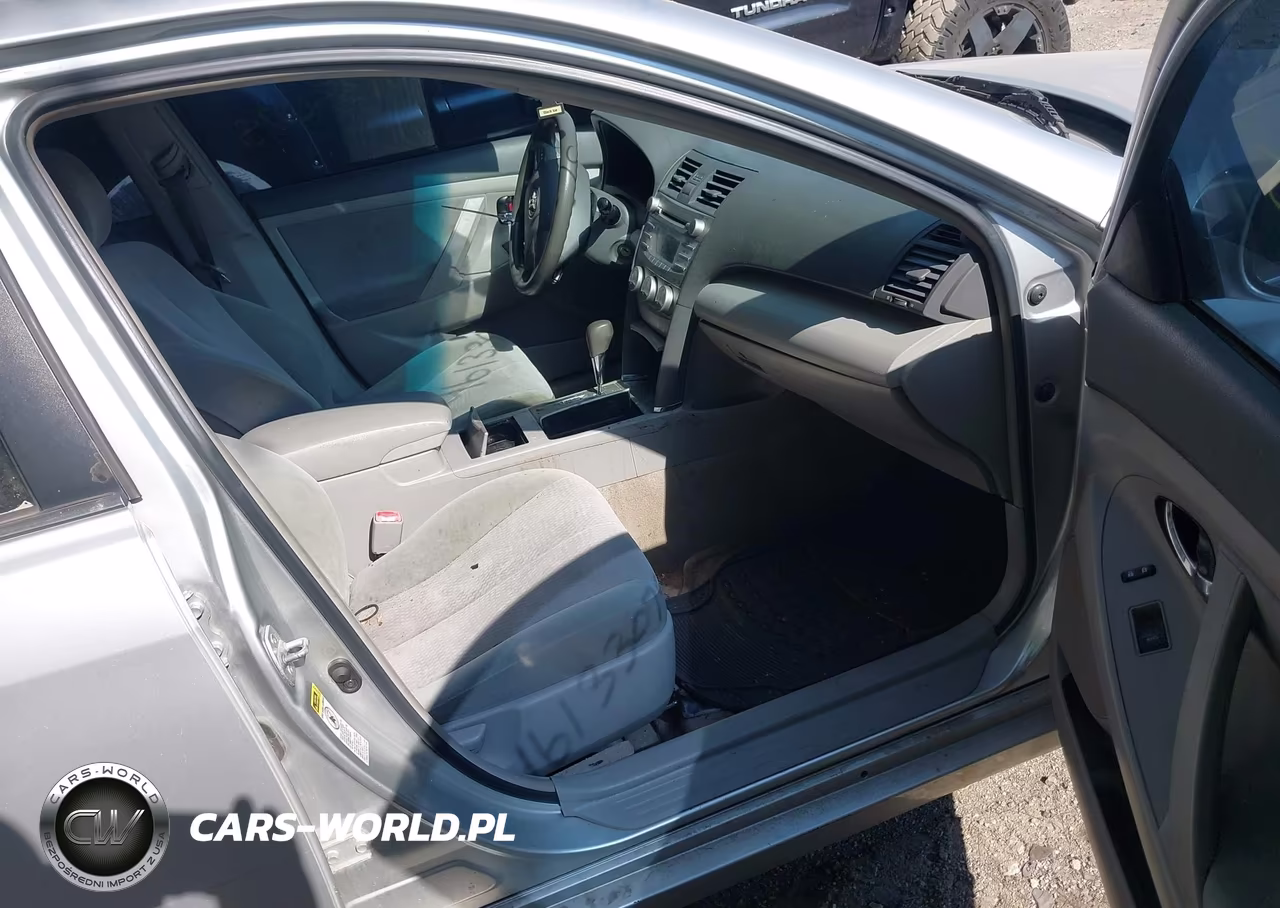 2010 Toyota Camry Le VIN:4T1BF3EKXAU027246 - 5