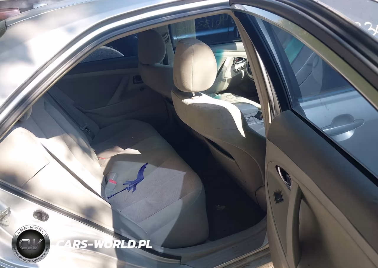 2010 Toyota Camry Le VIN:4T1BF3EKXAU027246 - 8