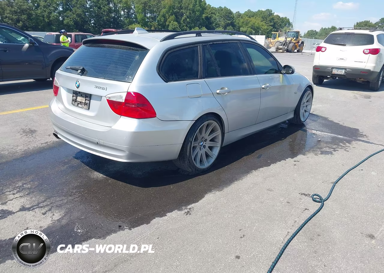 2007 BMW 328I VIN:WBAVS13547FX15560 - 4