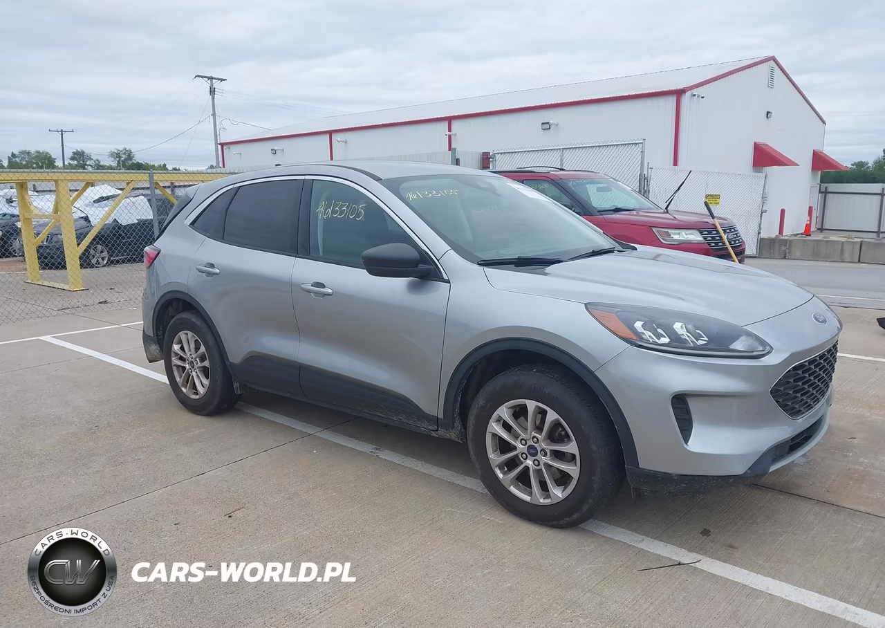 2022 Ford Escape Se