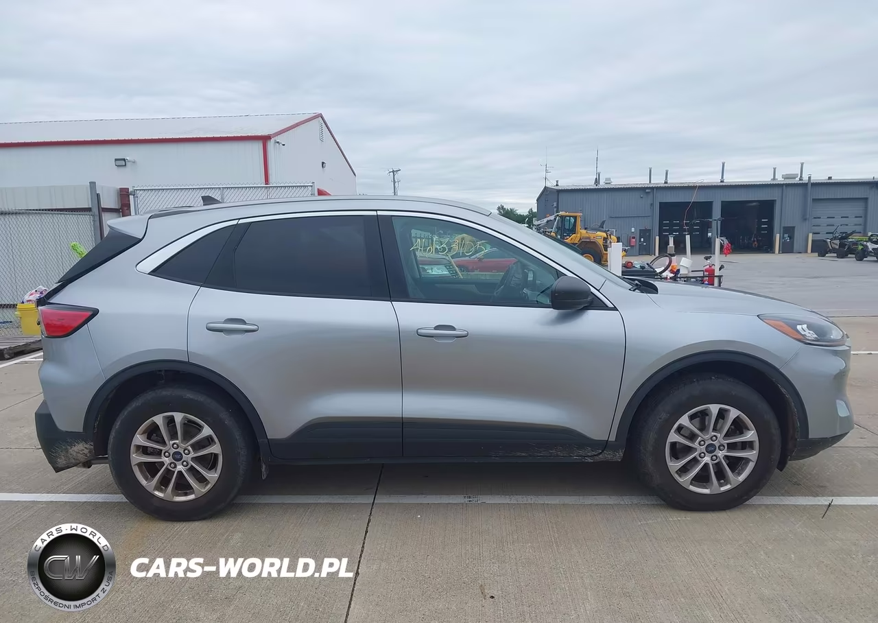 2022 Ford Escape Se VIN:1FMCU9G62NUB70033 - 13