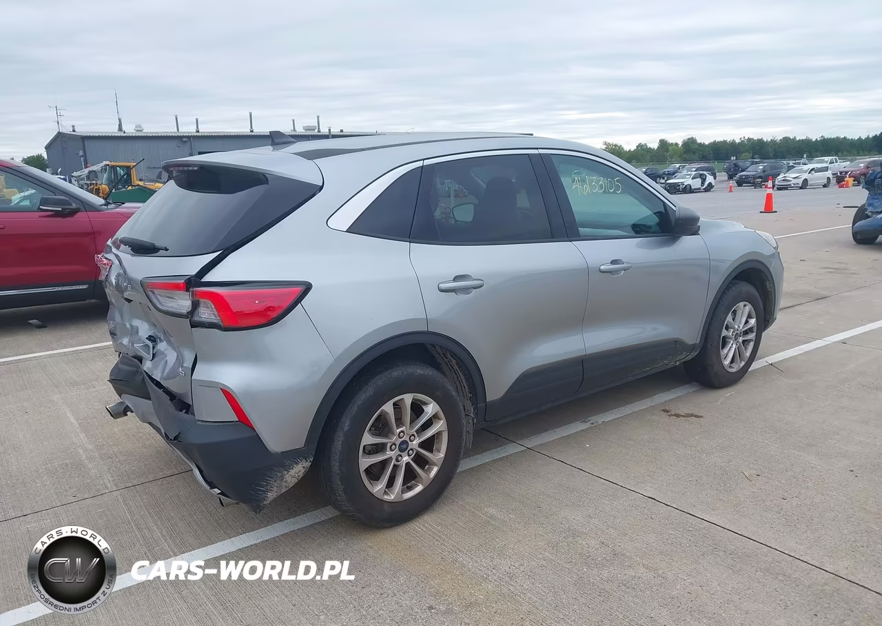 2022 Ford Escape Se VIN:1FMCU9G62NUB70033 - 4