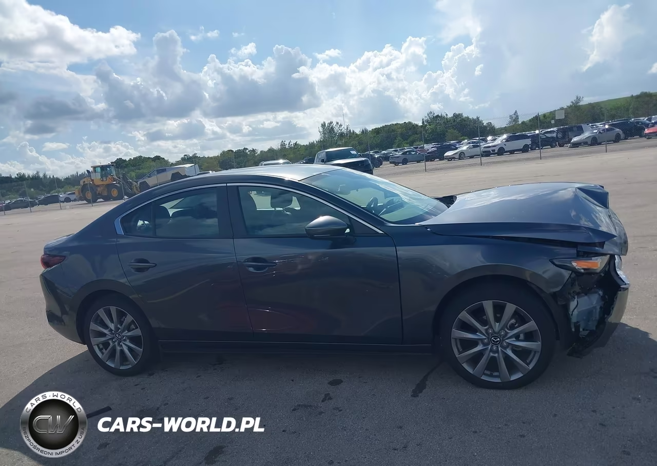 2023 Mazda Mazda3 2.5 S Select VIN:3MZBPABM4PM365845 - 13