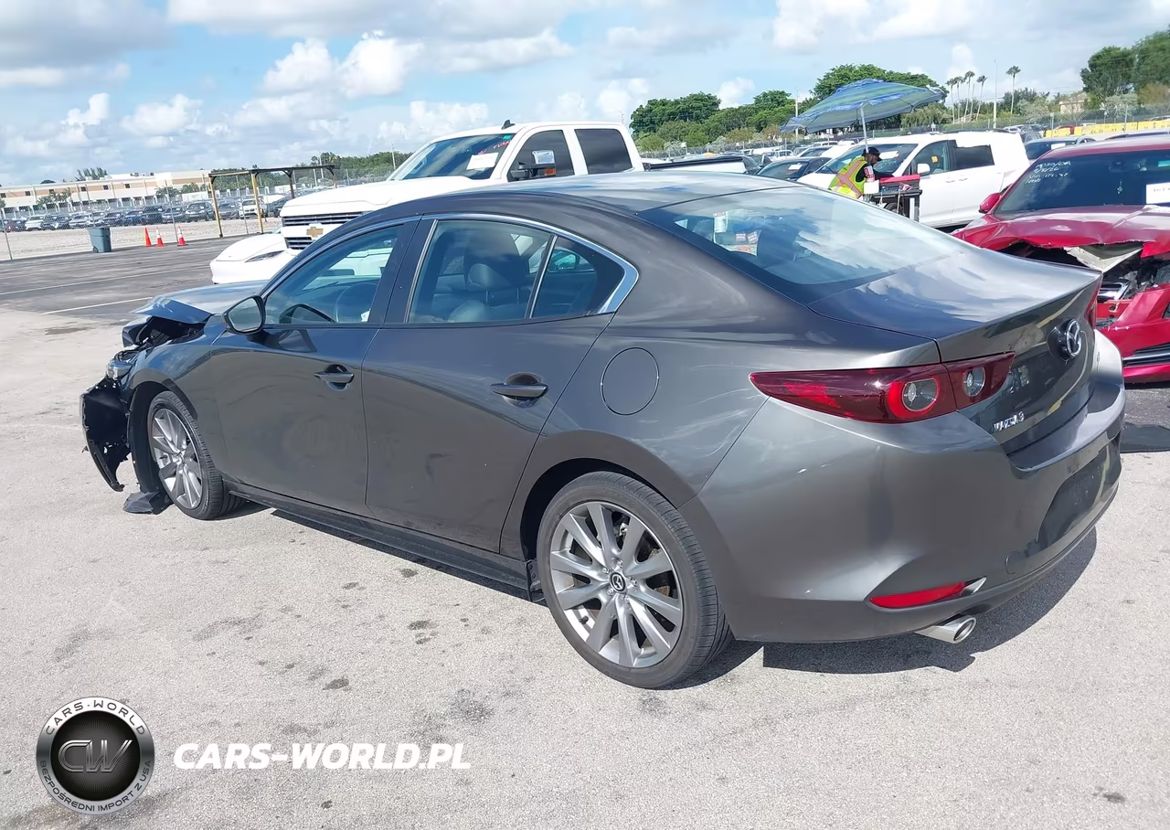2023 Mazda Mazda3 2.5 S Select VIN:3MZBPABM4PM365845 - 3