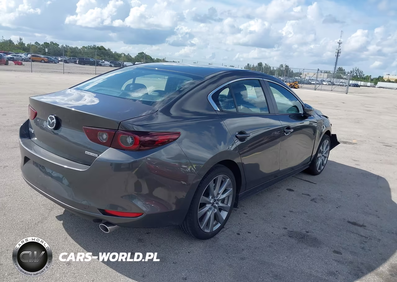 2023 Mazda Mazda3 2.5 S Select VIN:3MZBPABM4PM365845 - 4