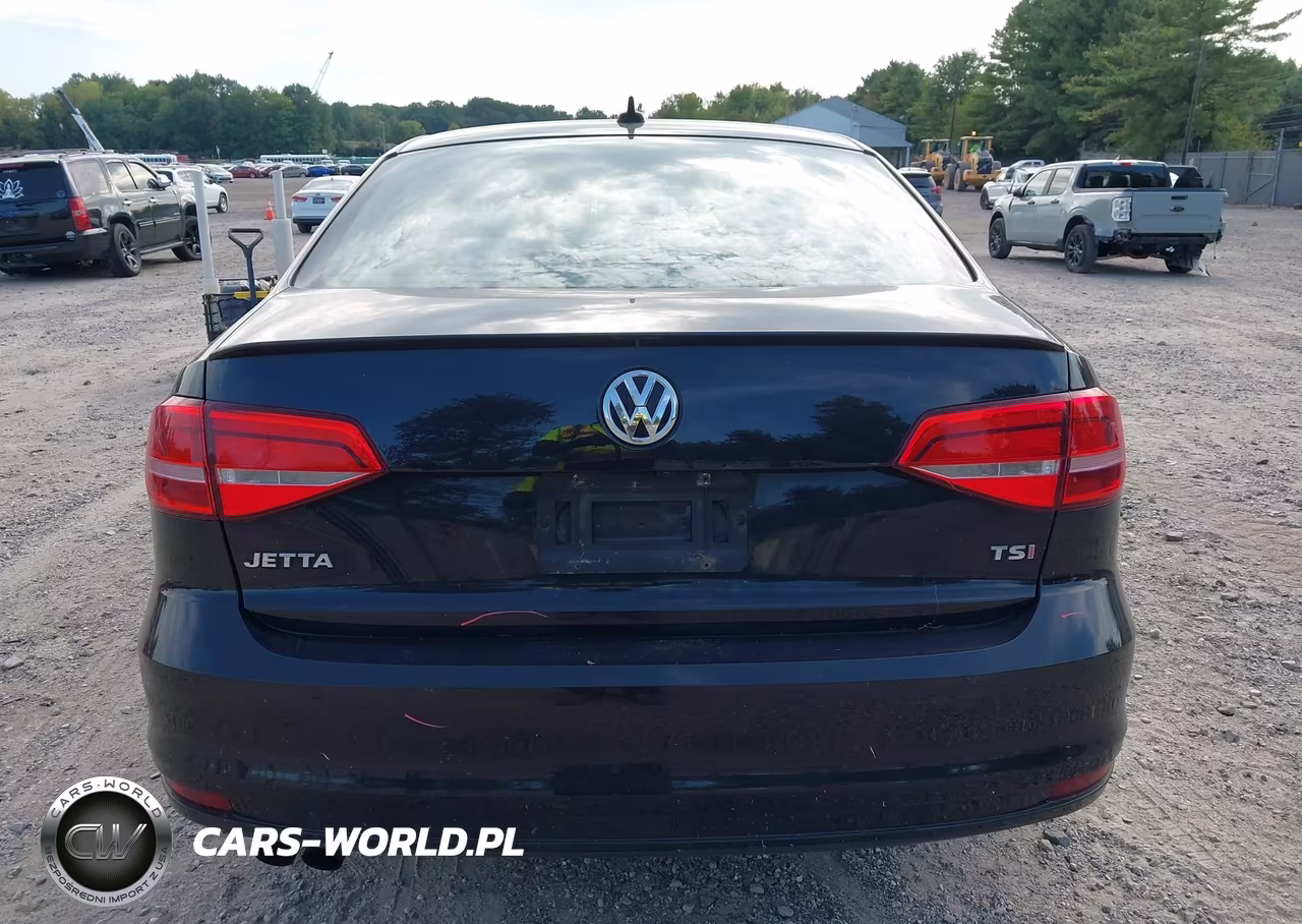 2015 Volkswagen Jetta 1.8T Sport VIN:3VWD17AJXFM226709 - 16