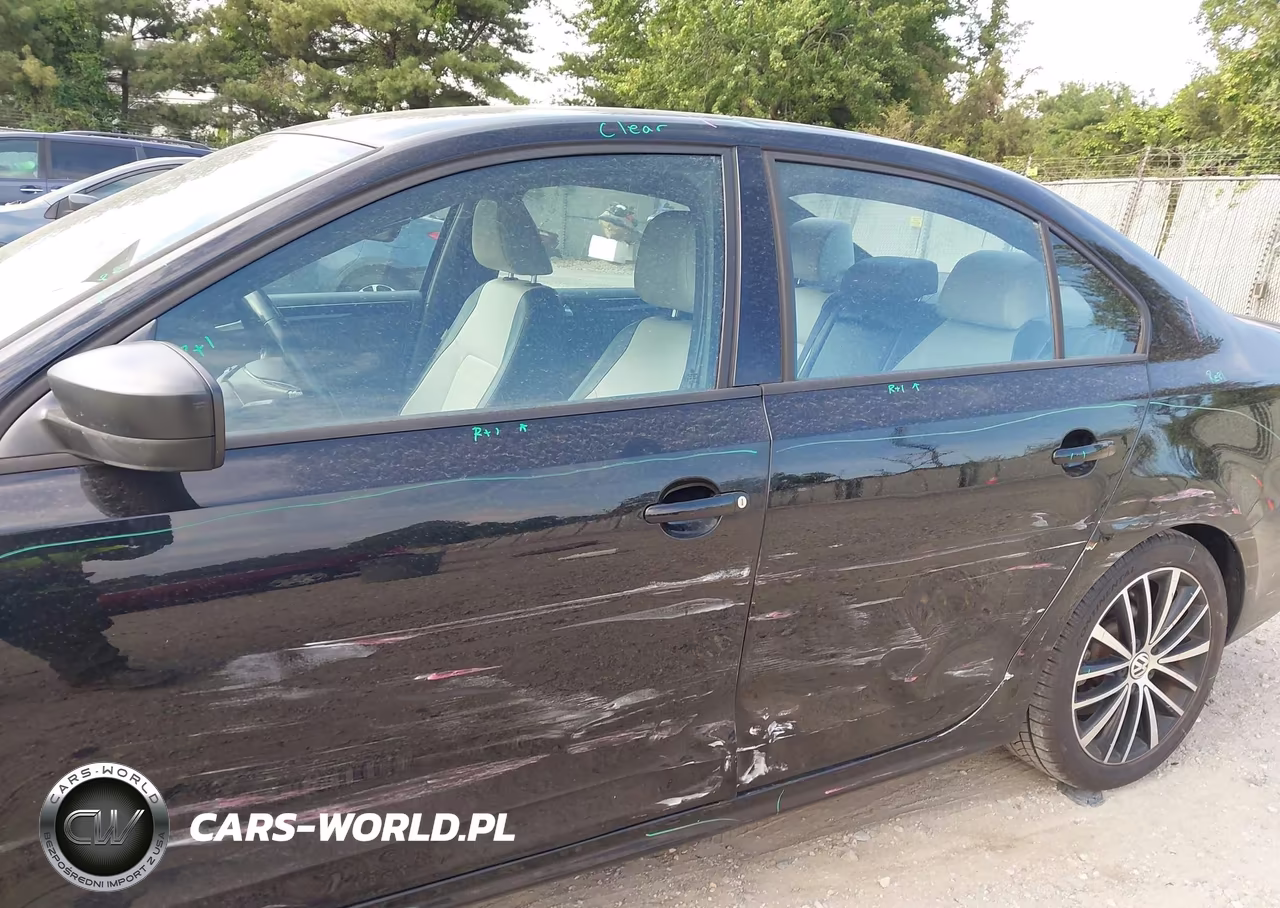2015 Volkswagen Jetta 1.8T Sport VIN:3VWD17AJXFM226709 - 18