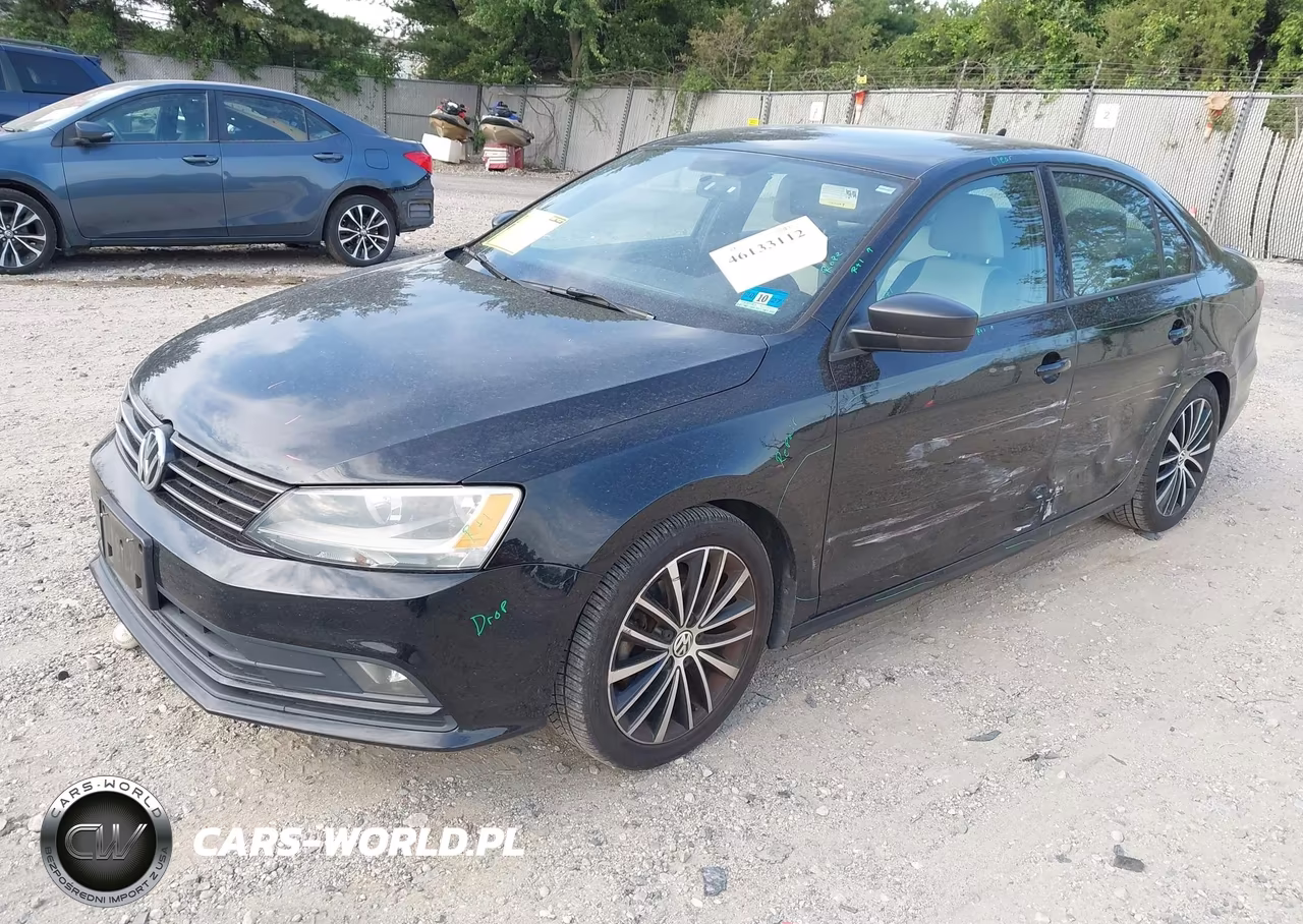 2015 Volkswagen Jetta 1.8T Sport VIN:3VWD17AJXFM226709 - 2