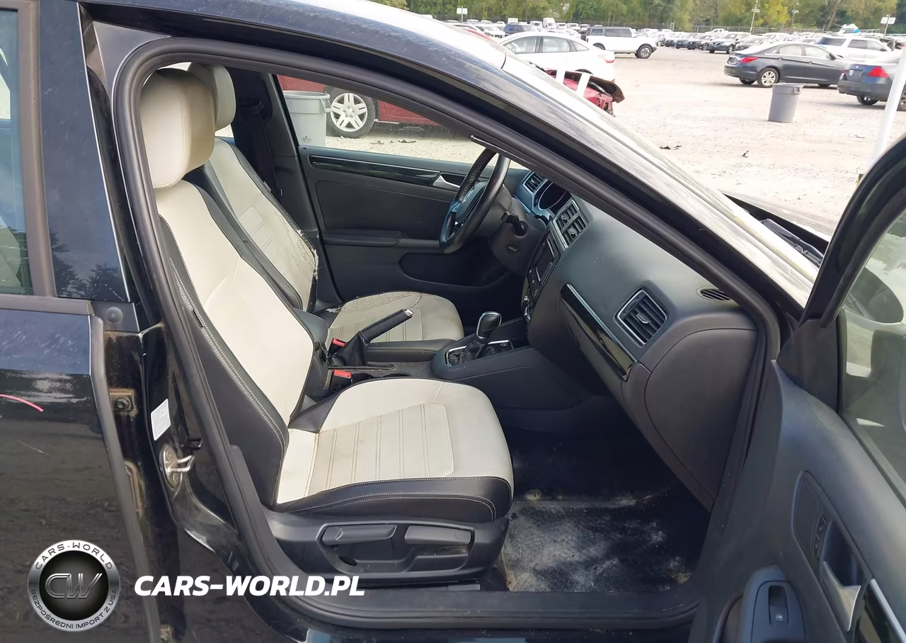 2015 Volkswagen Jetta 1.8T Sport VIN:3VWD17AJXFM226709 - 5