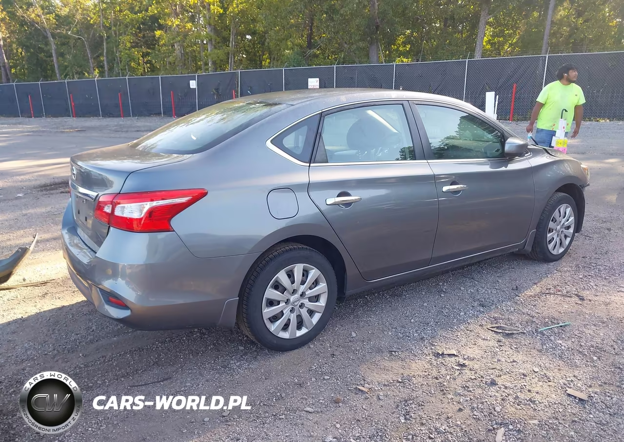 2019 Nissan Sentra S VIN:3N1AB7AP4KY366509 - 4