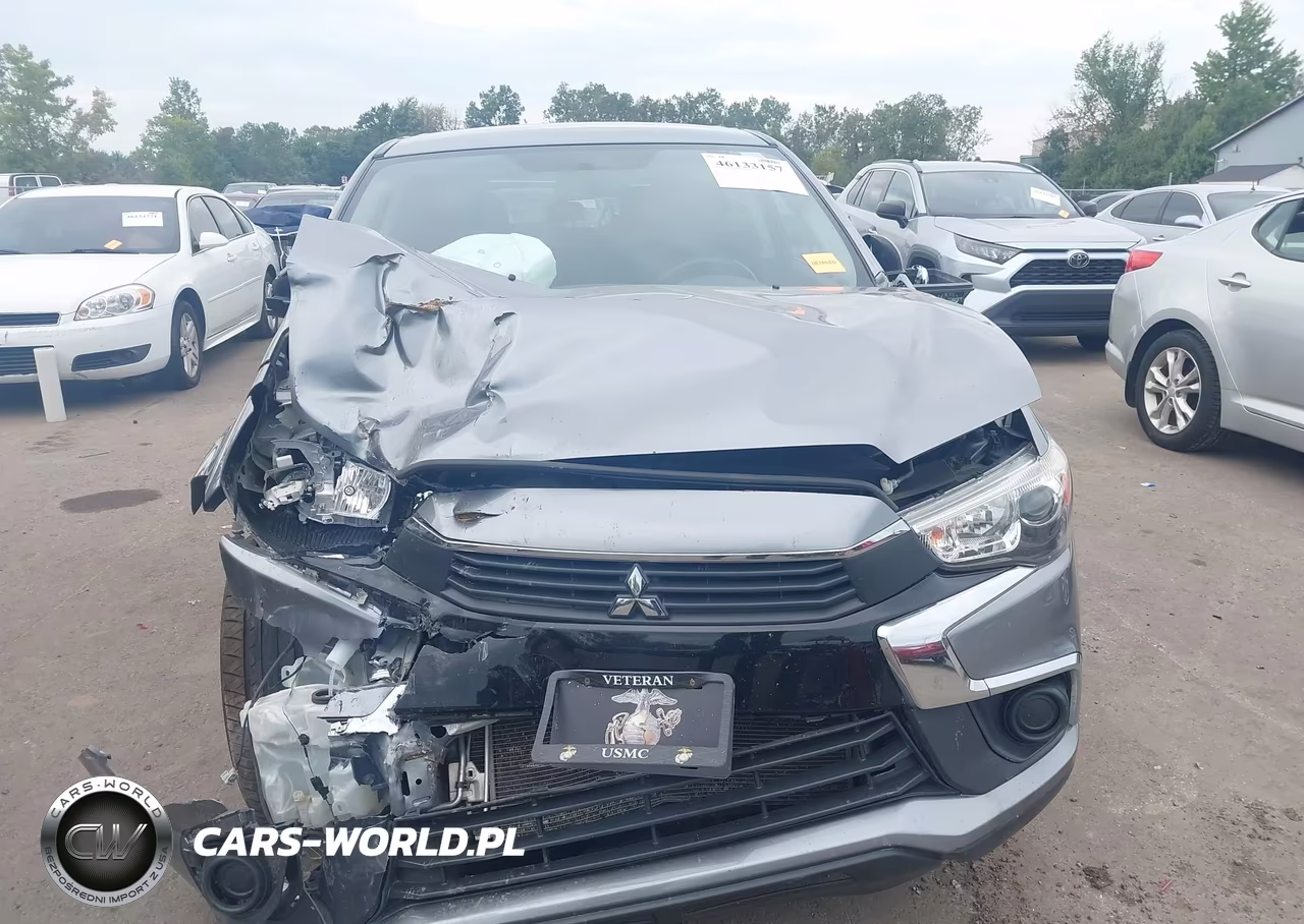 2017 Mitsubishi Outlander Sport 2.0 Le VIN:JA4AR3AUXHZ000425 - 12
