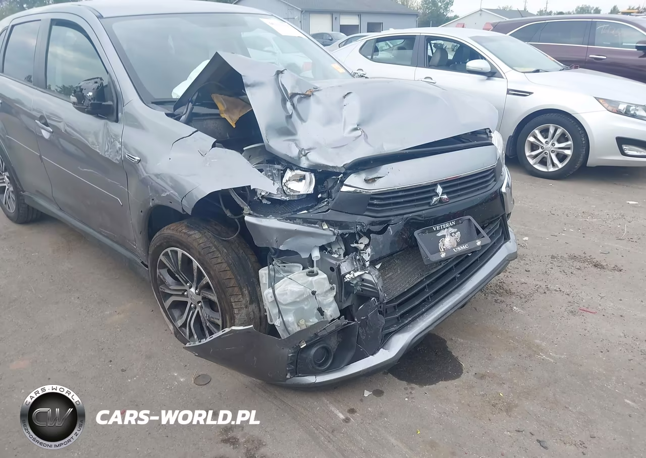 2017 Mitsubishi Outlander Sport 2.0 Le VIN:JA4AR3AUXHZ000425 - 6
