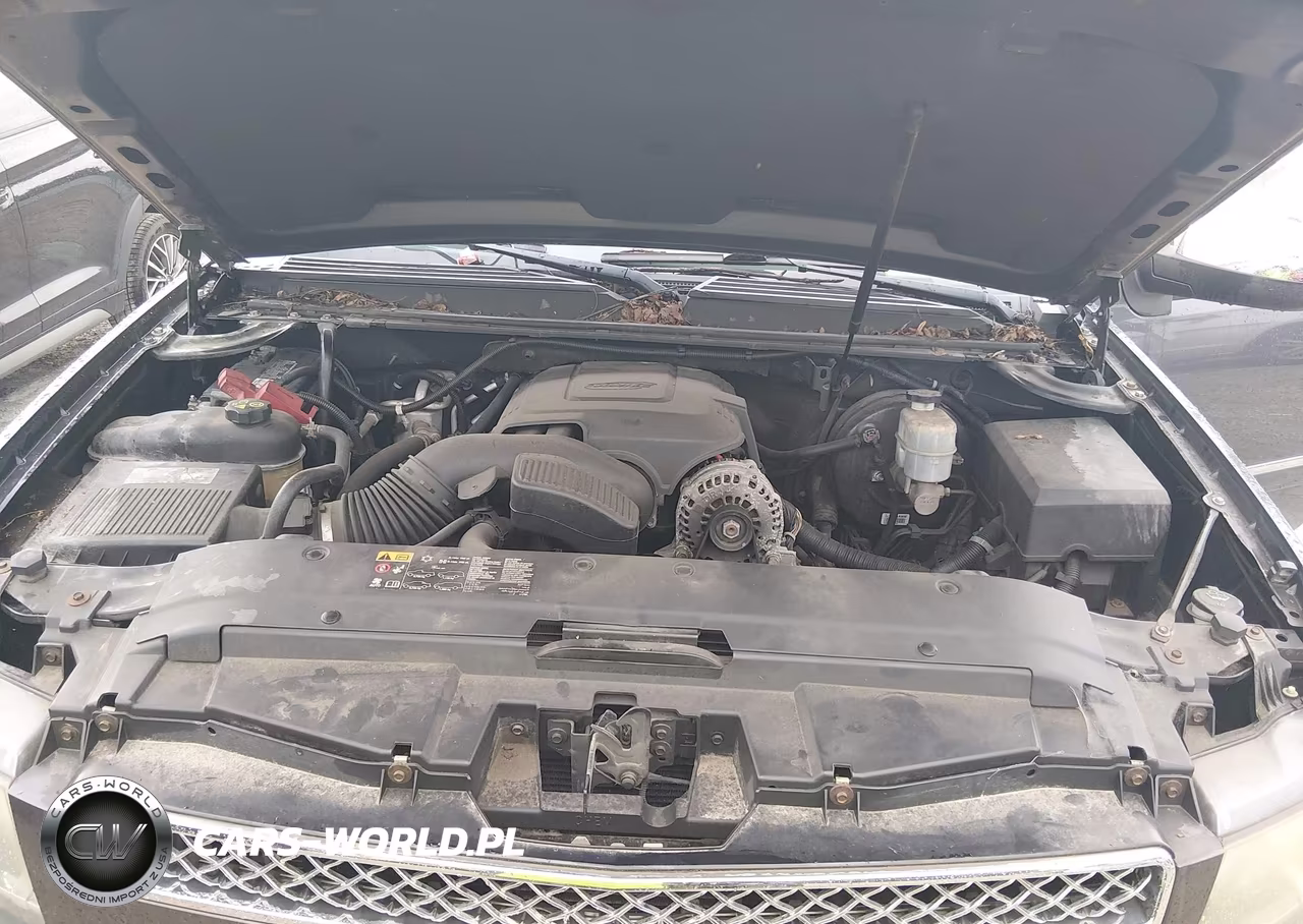 2011 Chevrolet Suburban 1500 Ltz VIN:1GNSKKE35BR278660 - 10