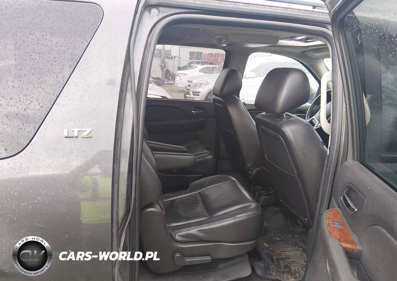 2011 Chevrolet Suburban 1500 Ltz VIN:1GNSKKE35BR278660 - 8