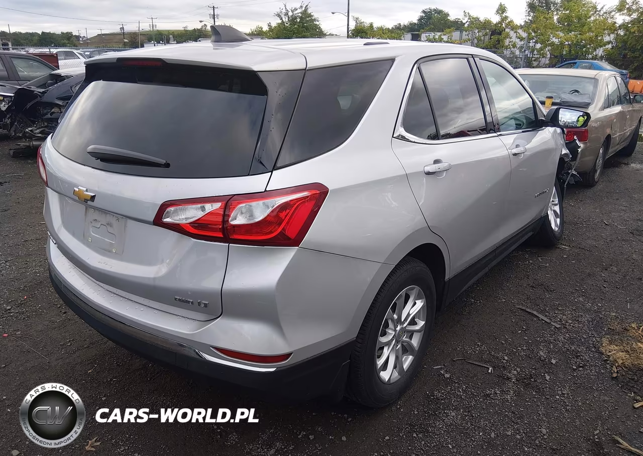 2018 Chevrolet Equinox Lt VIN:2GNAXSEV7J6286302 - 4