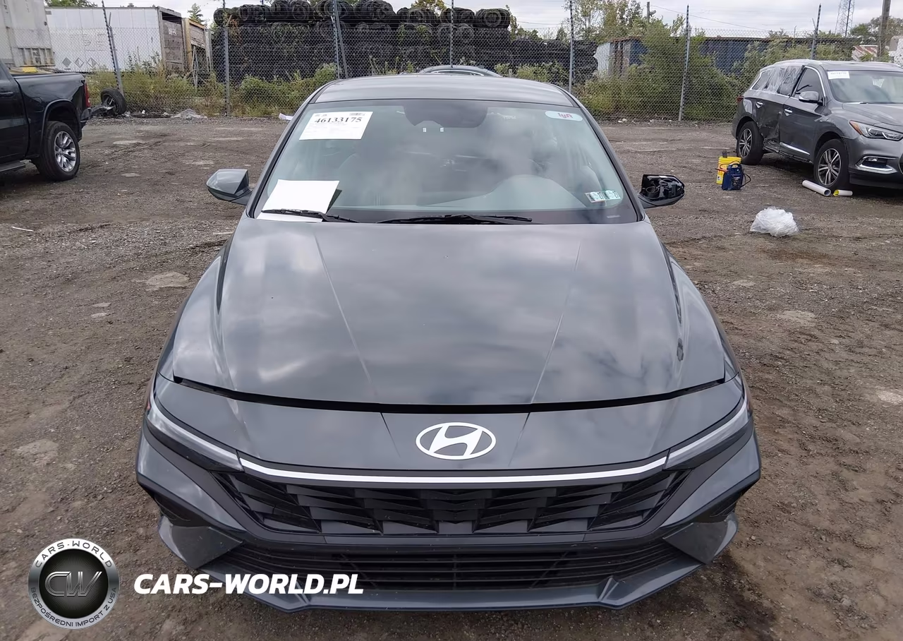 2026 Hyundai Elantra Hybrid Blue VIN:KMHLM4DJ0TU206102 - 11