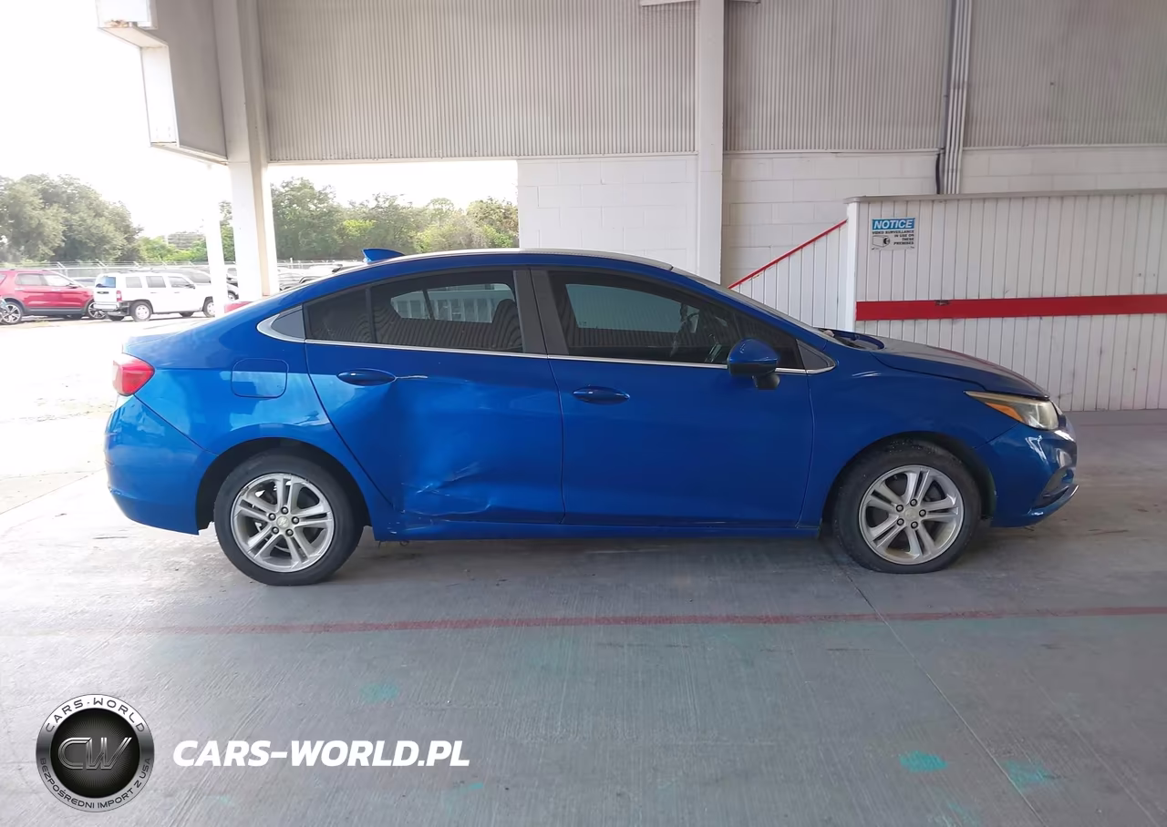 2018 Chevrolet Cruze Lt Auto VIN:1G1BE5SM0J7221381 - 13