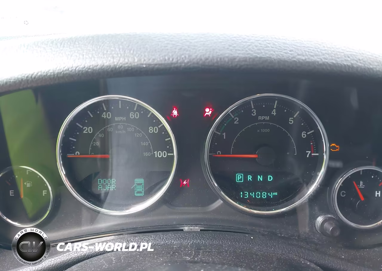 2017 Jeep Wrangler Unlimited Rubicon 4X4 VIN:1C4BJWFG4HL523433 - 15