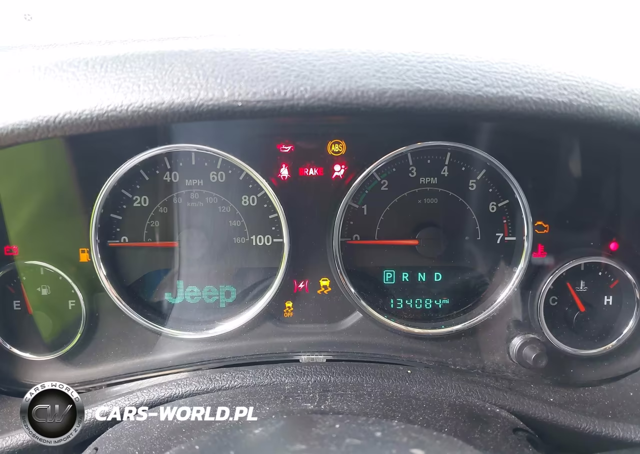 2017 Jeep Wrangler Unlimited Rubicon 4X4 VIN:1C4BJWFG4HL523433 - 7