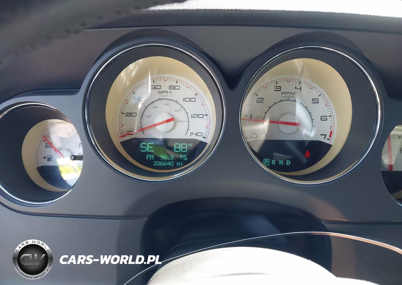 2013 Dodge Challenger Rallye Redline VIN:2C3CDYAG0DH548811 - 7