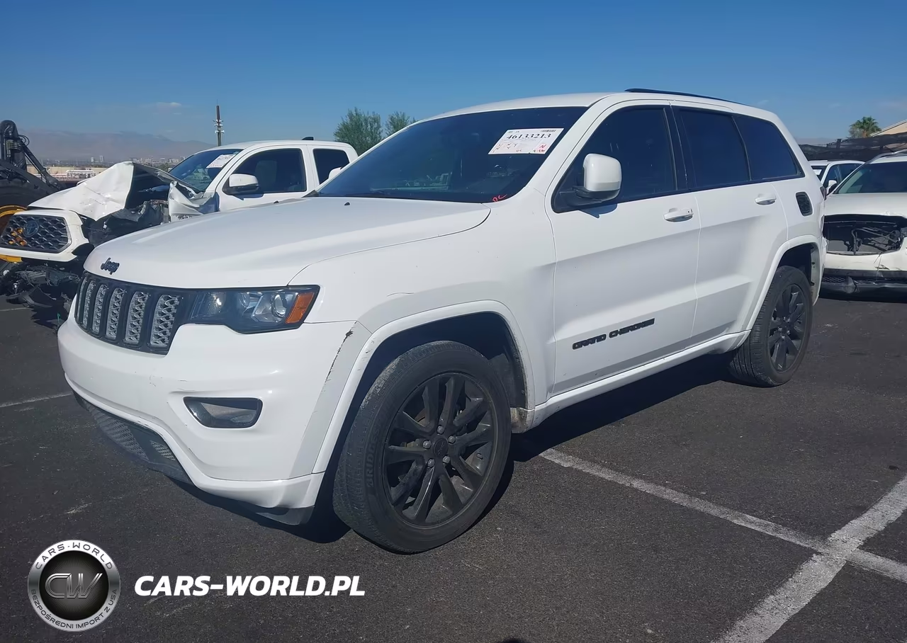 2017 Jeep Grand Cherokee Altitude VIN:1C4RJFAG7HC905932 - 2