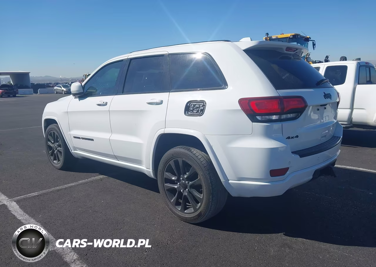 2017 Jeep Grand Cherokee Altitude VIN:1C4RJFAG7HC905932 - 3