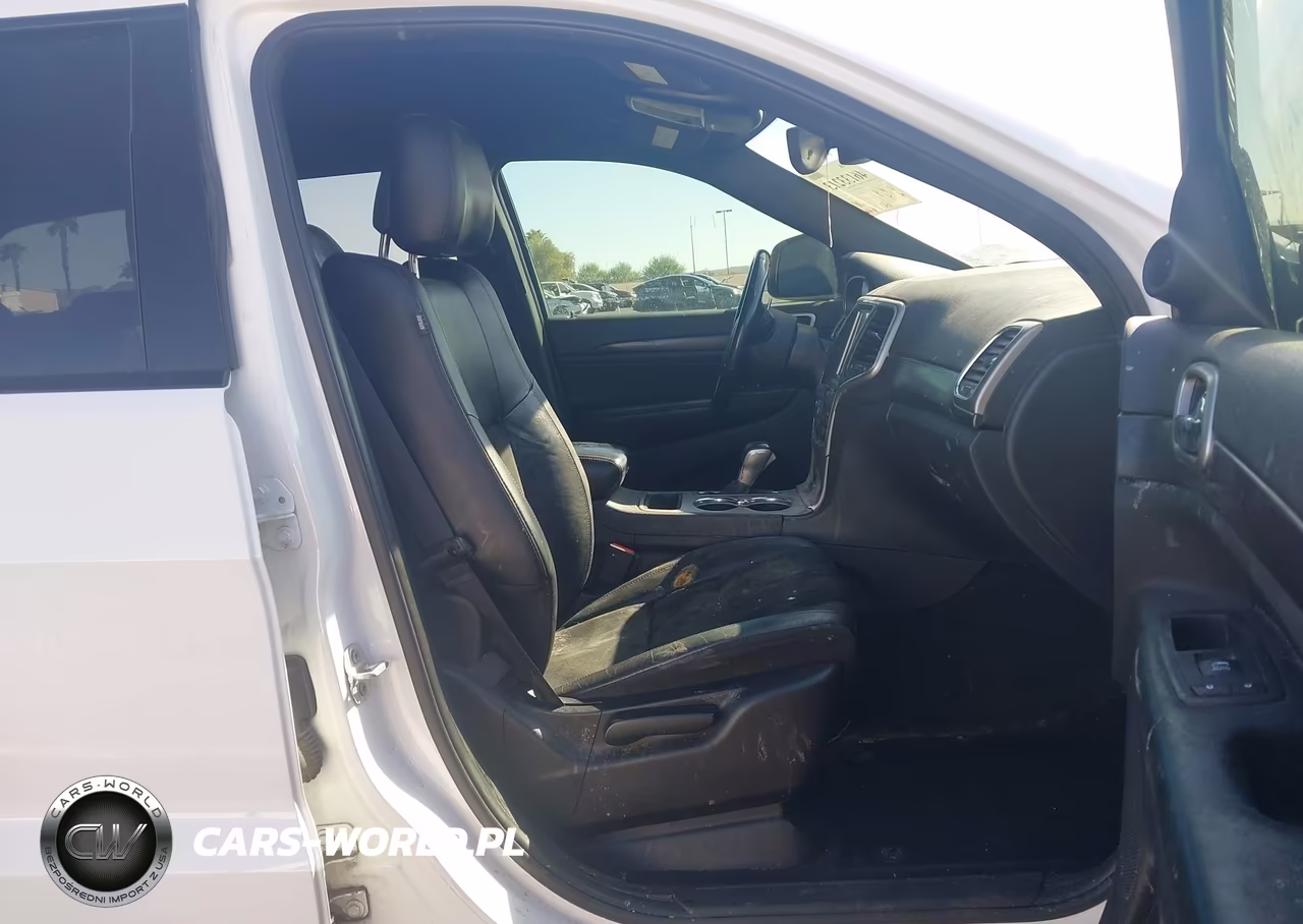 2017 Jeep Grand Cherokee Altitude VIN:1C4RJFAG7HC905932 - 5